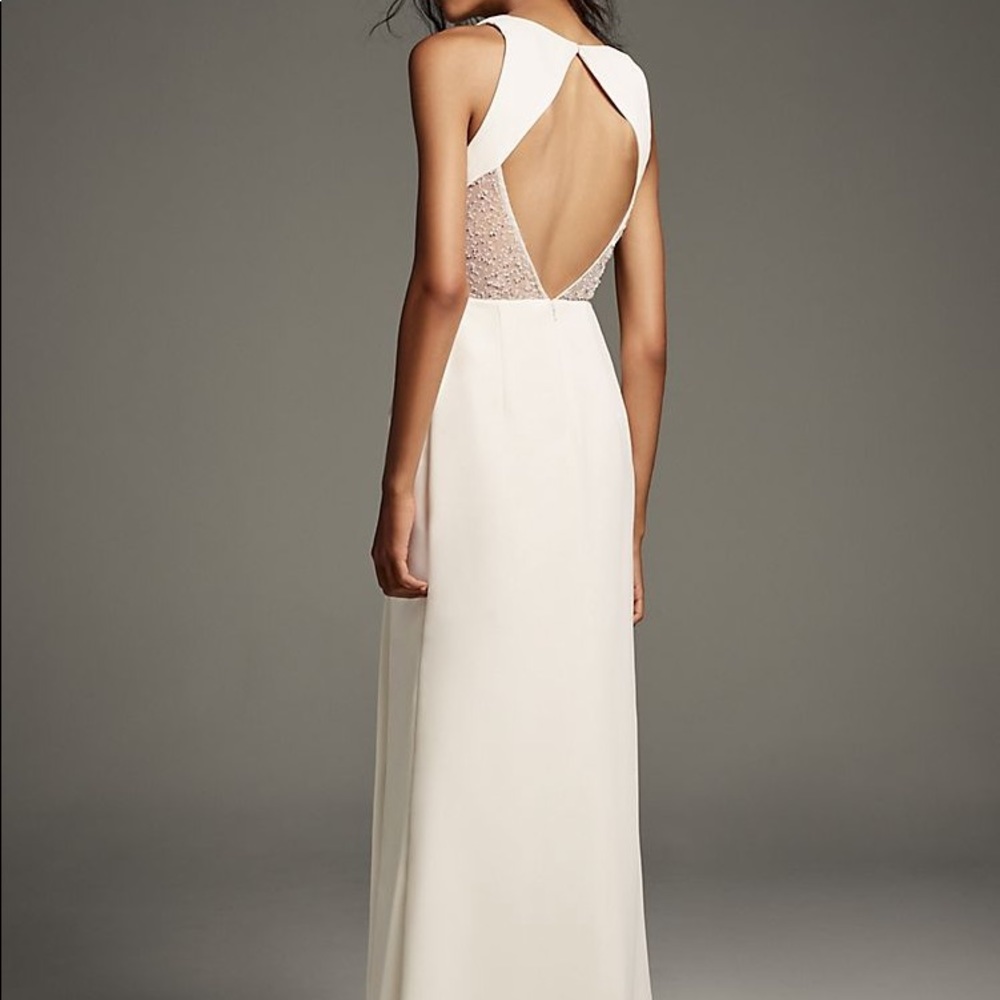 NWT White by Vera Wang modern wedding dress with beading design